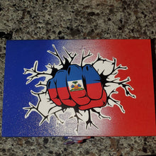 Load image into Gallery viewer, Country Pride Dominoes Set
